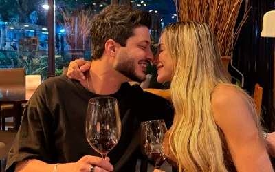 Gabi Martins entrega motivo do término do namoro com Fidelis: “Distância prejudicou”