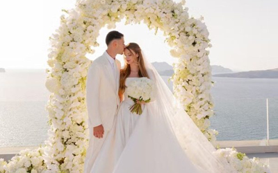 Jogador da Seleção, Gabriel Martinelli oficializa união com Isabella Rousso na Grécia